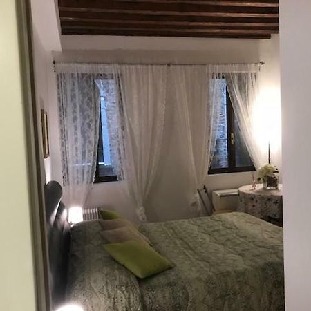 Carina House Hotel Velence Kültér fotó