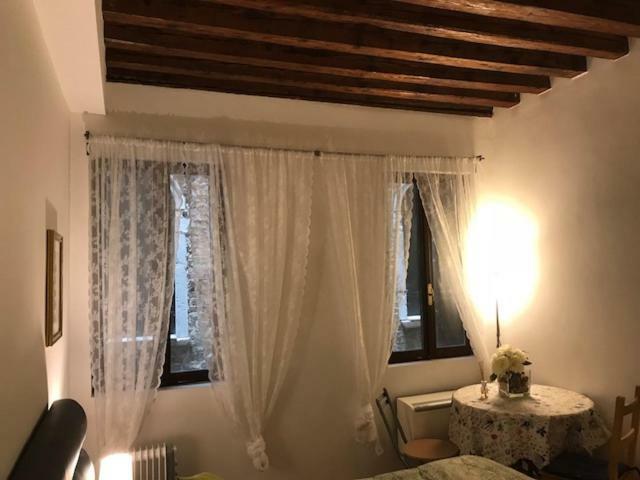 Carina House Hotel Velence Kültér fotó