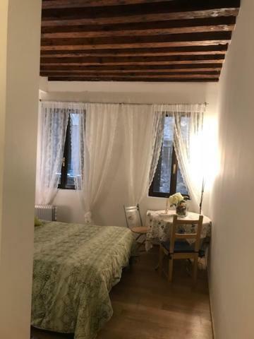 Carina House Hotel Velence Kültér fotó
