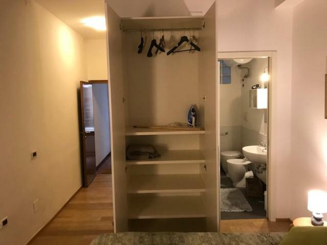 Carina House Hotel Velence Kültér fotó