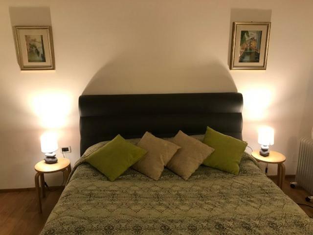 Carina House Hotel Velence Kültér fotó
